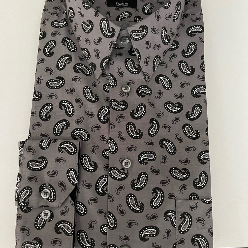 NWT LG Paul Fredrick